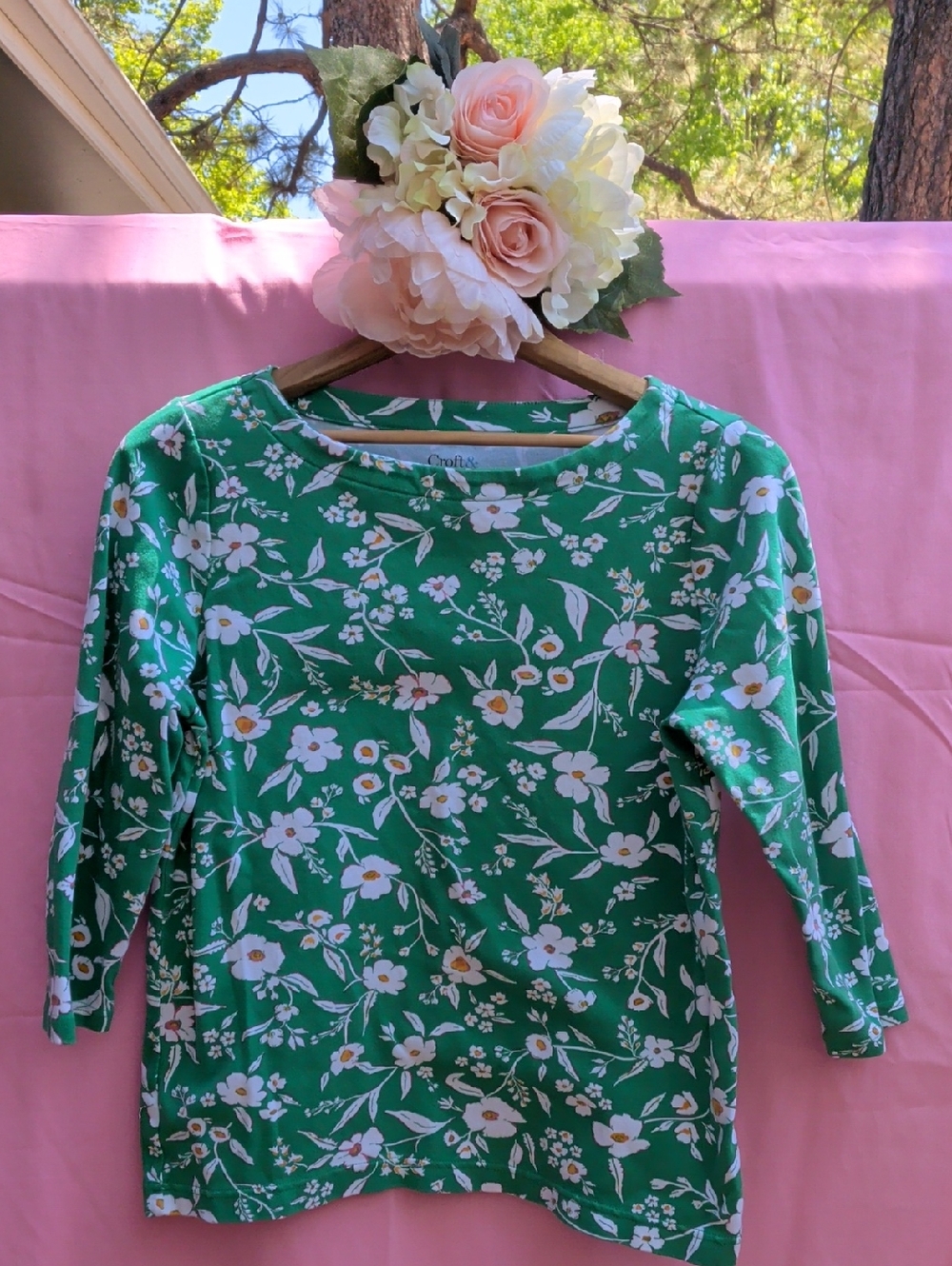 Croft & Barrow Green Floral Long‎ Sleeve Top